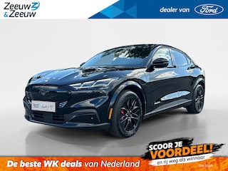 Ford Mustang Mach-E Extended Premium RWD 88 kWh | Uit Voorraad Leverbaar | Prijs Inclusief 1000 Euro Ford Voordeel | 600km WLTP Rijbereik | 19" Lichtmetalen Velgen | Elektrisch Bedienbare Achterklep met Sensor Besturing