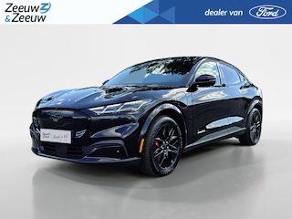 Ford Mustang Mach-E Extended Premium RWD 88 kWh | Uit Voorraad Leverbaar | Prijs Inclusief 1000 Euro Ford Voordeel | 600km WLTP Rijbereik | 19" Lichtmetalen Velgen | Elektrisch Bedienbare Achterklep met Sensor Besturing