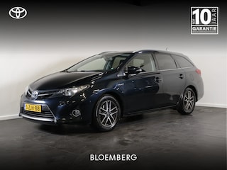 Toyota Auris Touring Sports 1.8 Hybrid Lease | Trekhaak | All season banden | Stoelverwarming | Pano-dak |