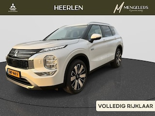 Mitsubishi Outlander 2.4 PHEV First Edition | Rijklaar | Demo | All Season Banden |