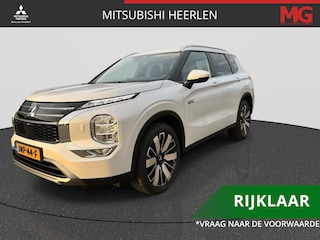 Mitsubishi Outlander 2.4 PHEV First Edition | Rijklaar | Demo | All Season Banden |