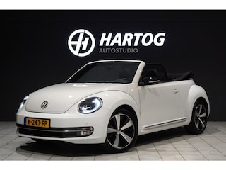 Volkswagen Beetle Cabriolet 1.2 TSI Club + CAMERA / XENON / APPLE CARPLAY