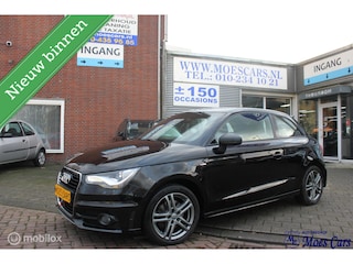 Audi A1 1.4 TFSI S edition 185 PK !! NAVI / CRUISE / ST.VERWARMING