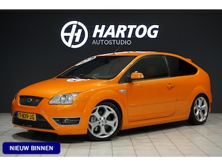 Ford Focus 2.5-20V ST 226PK 3-DRS *ELECTRIC ORANGE* + CARPLAY / XENON