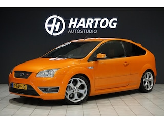 Ford Focus 2.5-20V ST 226PK 3-DRS *ELECTRIC ORANGE* + CARPLAY / XENON