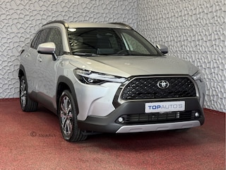 Toyota Corolla Cross HYBRID 140 STYLE STOEL/STUUR VERW. ELEK.KLEP LED KEYLESS CARPLAY NAVI CAMERA ADAP CRUISE PDC ✅Top Auto's Wijchen✅ 170 Nieuwe en bijna nieuwe Auto's met : Benzine /  PHEV / Plug in hybrid / Hybrid / Mild hybrid / HEV /