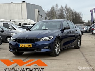 BMW 320i High Executive Sport Line Automaat
