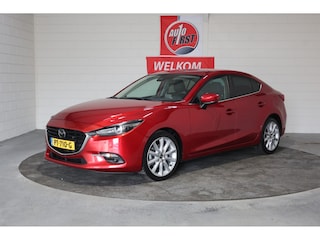 Mazda 3 2.0 SkyActiv-G 120 GT-M, Leer, Navi, Camera, Xenon, Hud, 18 inch, Bose, NL auto, Stuurwielverwarming, Clima, Cruise, Regen, Lichtsensor