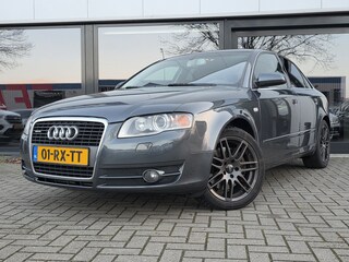Audi A4 Limousine 3.2 FSI Pro Line