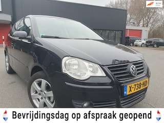Volkswagen Polo 1.2 12V Trendline | Airco | Cruise | Parkeersensoren | NAP 158.546 km