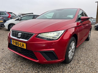 Seat Ibiza 1.0 TSI Style Limited Edition Carplay Cruise PDC LED Verlichting Nieuwe Apk Banden Beurt