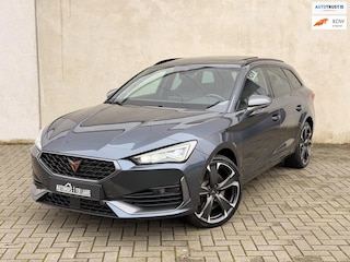 Cupra Leon 1.4 e-Hybrid VZ Copper Edition Pano 19''
