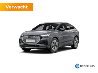 Audi Q4 S edition Competition | Achterklep, automatisch bedienbaar | Achteruitrijcamera | Adaptive cruise control