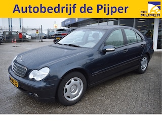 Mercedes-Benz C-klasse 180 K. Classic , UNIEKE ORGINEEL NEDERLANDSE AUTO , BOEKJES,NAP EN ONDERHOUDSHISTORIE AANWEZIG