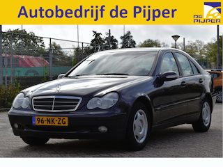 Mercedes-Benz C-klasse 180 K. Classic , UNIEKE ORGINEEL NEDERLANDSE AUTO , BOEKJES,NAP EN ONDERHOUDSHISTORIE AANWEZIG