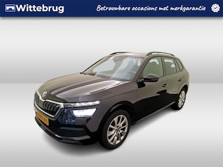 Skoda Kamiq 1.0 TSI Sport Business / AUTOMAAT/ TREKHAAK/ DIGITAL DASH/ NAVI/ CLIMA/ PARK. SENSOREN/ CAMERA/