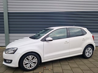 Volkswagen Polo 1.2 TSI Highline, Climatronic, PDC, Stoelverwarming, Nieuwe distributie ketting