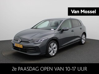 Volkswagen Golf 1.5 eHybrid Life Edition | 17 inch velgen | Automaat | Stoel/stuur verwarming | Achteruitrijcamera | Apple Carplay/Android auto |
