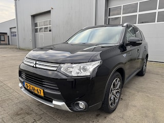 Mitsubishi Outlander 2.0 PHEV Instyle X-Line SUPERMOOI. HYBRYDE.