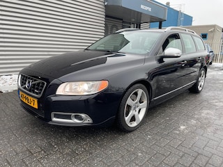 Volvo V70 2.0T R-Edition