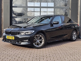 BMW 320i High Executive Edition | Automaat | LED | Virtual | Leder | Stoelverwarming | Camera | Parkeerpakket Plus | Sportstoelen |