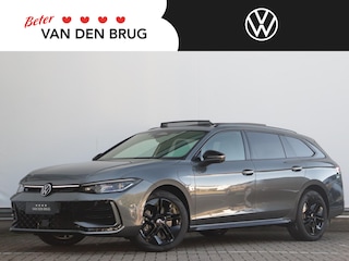 Volkswagen Passat Variant R-Line1.5 eHybrid 272 PK | LED Matrix IQ | Panoramadak |  360 Camera | Stoel-, stuur & voorruitverwarming |