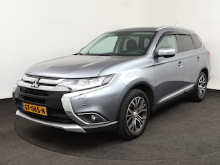Mitsubishi Outlander 2.0 Executive Edition | Automaat • 7-Zits • Keyless • Camera