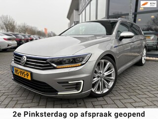 Volkswagen Passat Variant 1.4 TSI GTE Highline | Trekhaak | Pano | Stoelverwarming | Camera | PDC | Cruise | Navi | Sterrehemel |