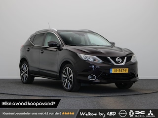 Nissan Qashqai 1.6 Tekna | Sidesteps | Stoelverwarming | Panoramadak | Rondomzicht Camera |