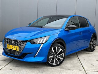 Peugeot 208 1.2 PureTech 130PK GT Automaat | Adaptive Cruise | Camera | Panoramadak | Stoelverwarming |