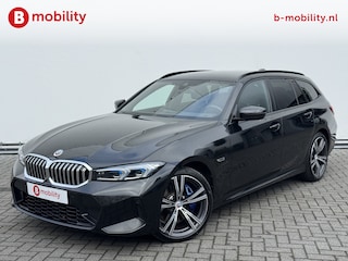 BMW 3-serie Touring 330e High Executive M-Sport LCI Trekhaak 1500kg Widescreen | Harman/Kardon | DAB | Adaptive LED Koplampen