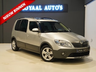 Skoda Roomster 1.2 TSI Ambition |AUT|AIRCO|CRUISE|TREKHAAK|PANODAK|APK.