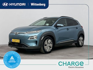 Hyundai Kona EV Premium 64 kWh | Stoel & Stuurverwarming | Stoelventilatie | Adaptive Cruise | Dodehoekdetectie | Achteruitrijcamera | soh 95,1% |