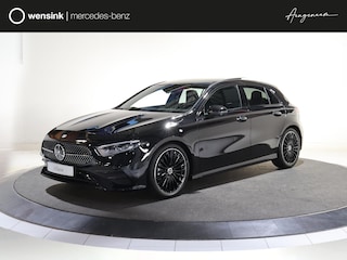 Mercedes-Benz A-klasse 180 Business Solution AMG | Panoramaschuifdak | Premium Plus | 19”AMG-velgen | Head-up display | Dodehoekassistent |