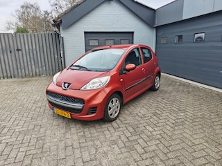Peugeot 107 1.0-12V Sublime,Airco Elektrische ramen,Lichtmetalen velgen