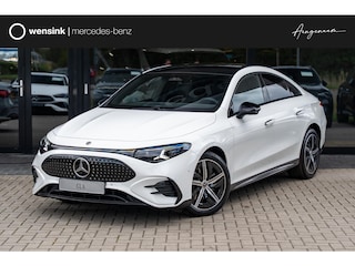 Mercedes-Benz CLA 250+ Launch Edition 85 kWh | Night | Panoramadak | Stoelverwarming | DISTRONIC | Achteruitrijcamera | Dodehoekassistent |