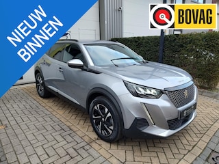 Peugeot 2008 1.2 PureTech Allure Led 360-Camera Adaptiv-Cruise Carplay-Navi Stoelverwarming 3D-Cockpit