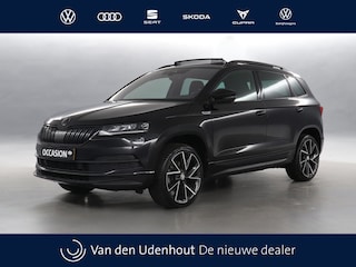Skoda Karoq 1.5 TSI 150pk ACT Sportline Business DSG / Panoramadak / Navigatie / Stoelverwarming / Camera / Trekhaak