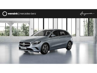 Mercedes-Benz B-klasse 180 Business Solution Luxury Line | Achteruitrijcamera | Panoramaschuifdak | Trekhaak | MULTIBEAM LED |