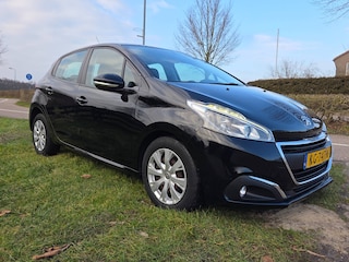Peugeot 208 1.2 Puretech 82pk 5D Blue Lion
