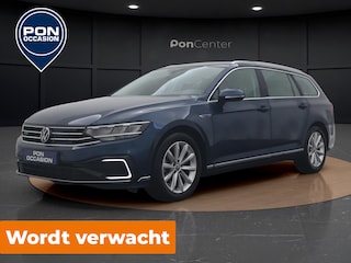 Volkswagen Passat Variant 1.4 TSI PHEV GTE | Trekhaak | Stoelverwarming | Camera | Navigatie |