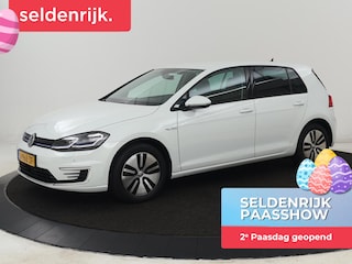 Volkswagen Golf E-DITION | Stoelverwarming | Warmtepomp | Carplay | Adaptive cruise | Virtual Cockpit | Navigatie | LED  Plus | Getint glas | Climate control