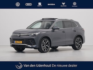 Volkswagen Tiguan 1.5 eTSI R-Line Business Panorama Camera Navigatie Acc Demonstratieauto