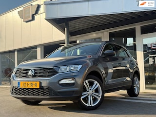 Volkswagen T-Roc 1.5 TSI DSG Style | Navigatie