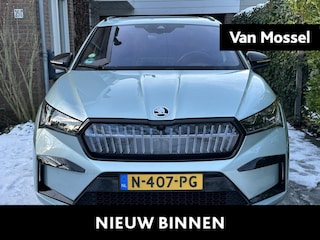 Skoda Enyaq iV 80 Founders Edition Silver