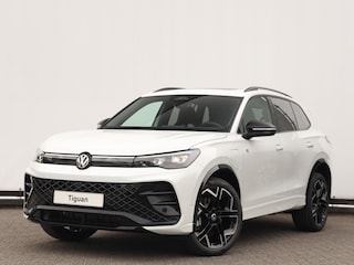 Volkswagen Tiguan 1.5 eHybrid R-Line Edition 272 PK | Navi | Trekhaak | Black Style | 20"York | LED Matrix IQ | 360 camera |