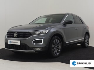 Volkswagen T-Roc 1.5 TSI Sport 150 pk DSG/AUTO | Dodehoekdetectie  | Navigatie | Adaptief cruise control | Camera achter | Stoelverwarming | 17|"LMV"
