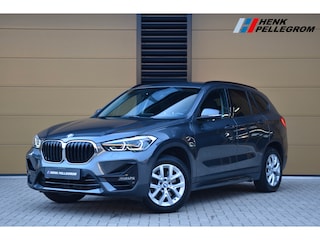BMW X1 sDrive20i * Sportstoelen * Trekhaak * Sportline * LED * Facelift *