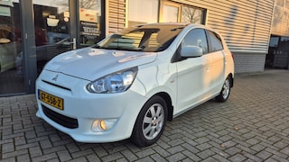 Mitsubishi Space Star 1.0 BRIHT  AIRCO TREKHAAK CRUISE AUTOMAAT PDC NAP