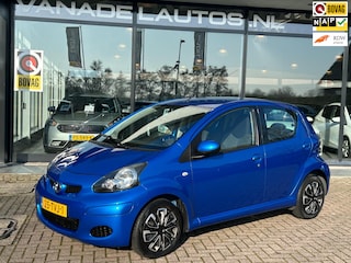 Toyota Aygo 1.0-12V Comfort Navigator 5Drs 61d-KM! Navi Airco Elek.Pakket NAP NL-Auto Dealeronderhouden!